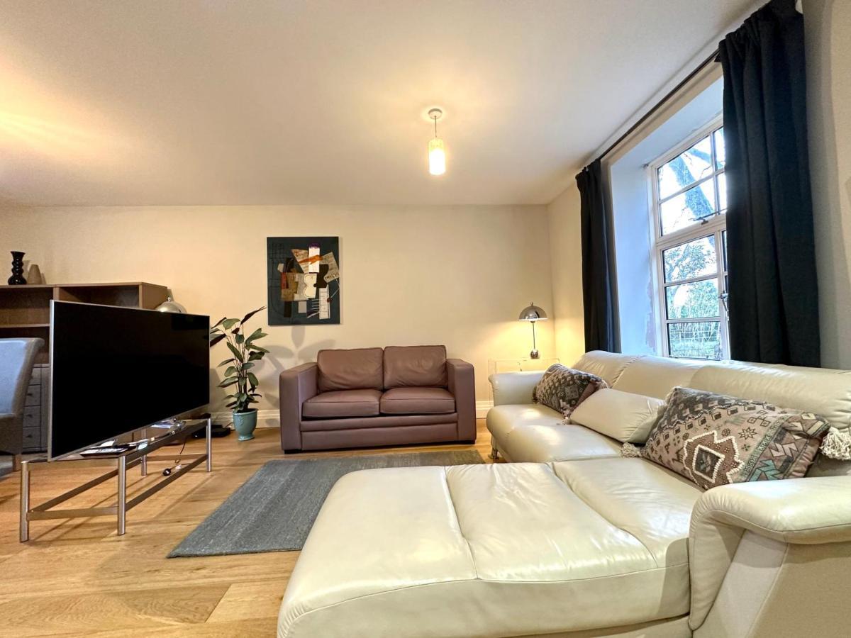 Desirable 2 Bedroom Apartment In Bicester That Sleeps 5 Bagian luar foto